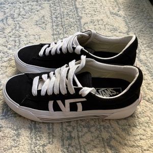 Vans Black Platform Shoes Women's 8